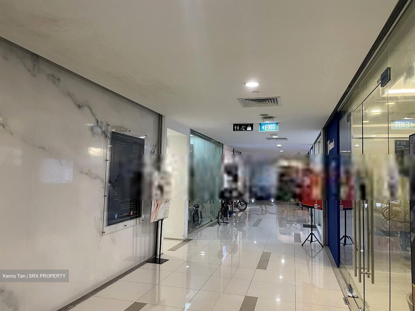 Kap (D21), Retail #515325531